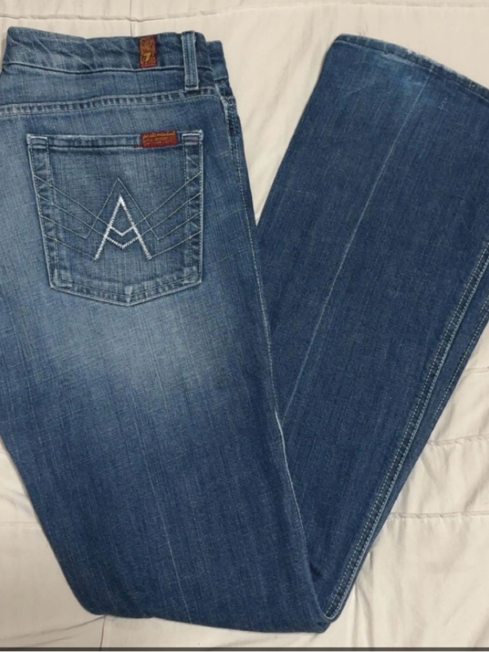 7 For All Mankind Women's Medium Blue Straight-Leg Jeans